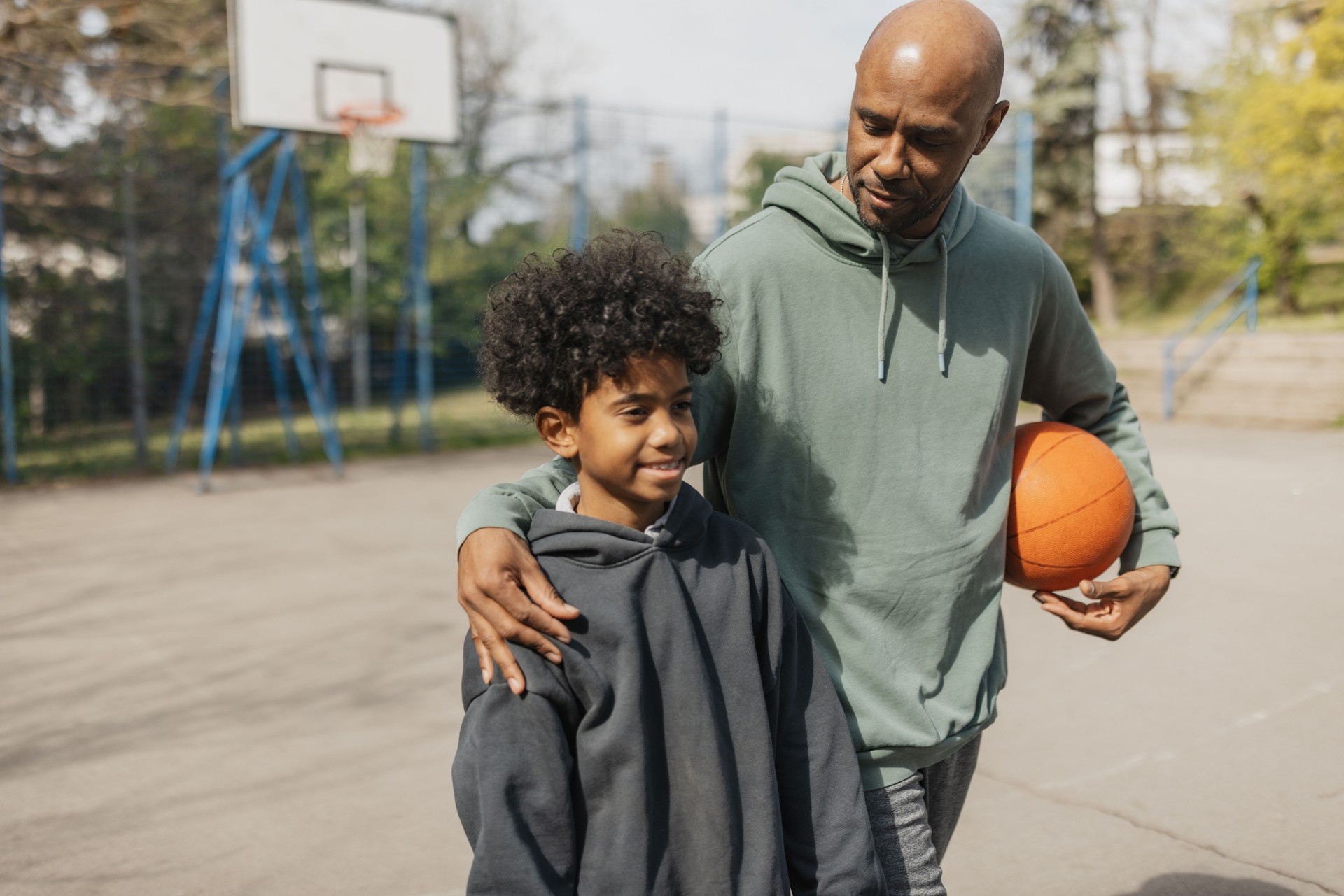 Sharing Tips on Basketball Technique and Fun